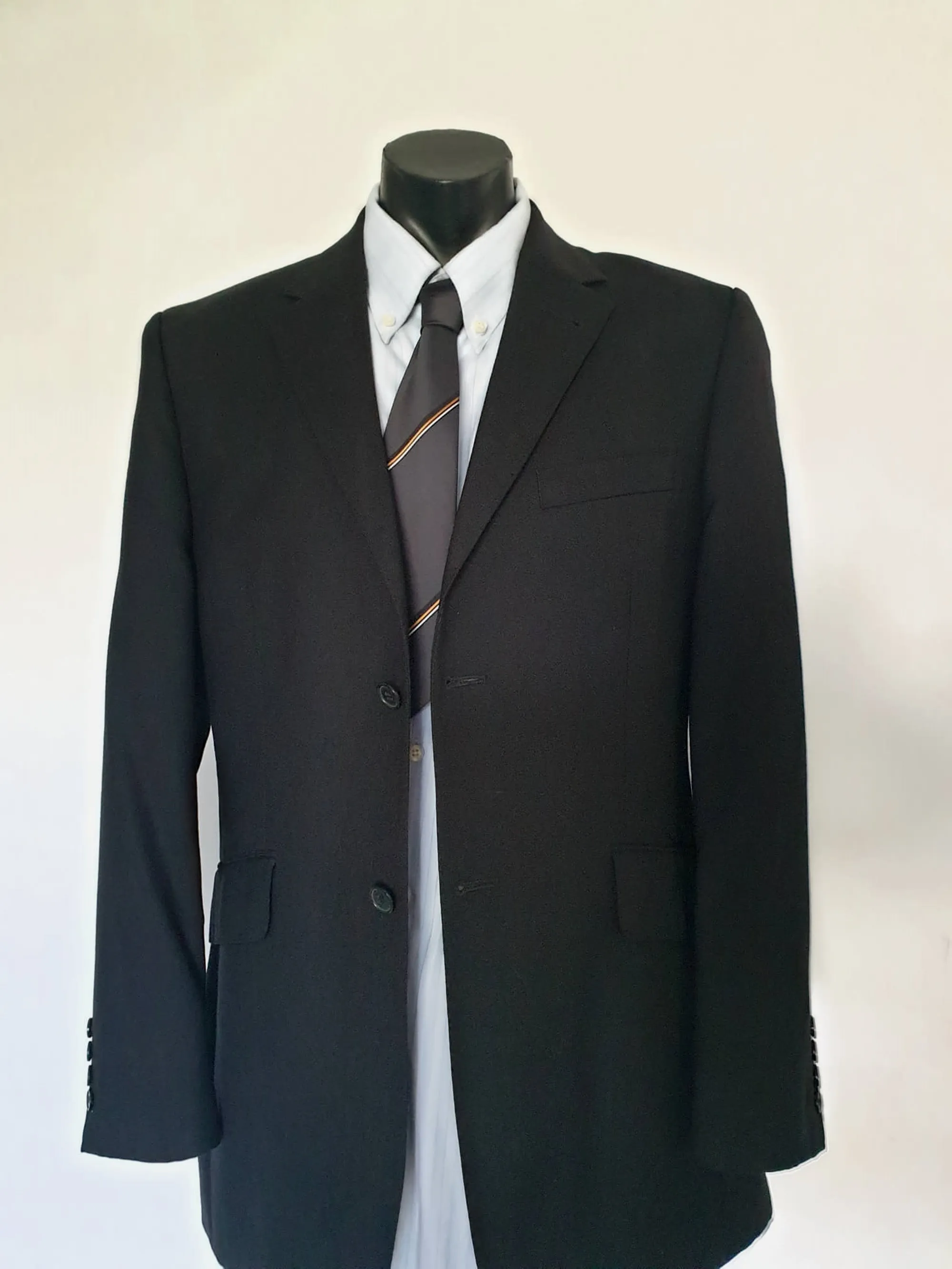 Black Savile Row Wool Jacket With Notched Lapels - 102R
