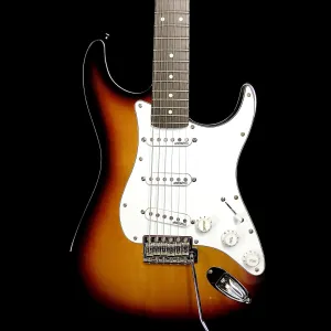 Vintage® V6SSB 'Sunset Sunburst' Chrome Hardware