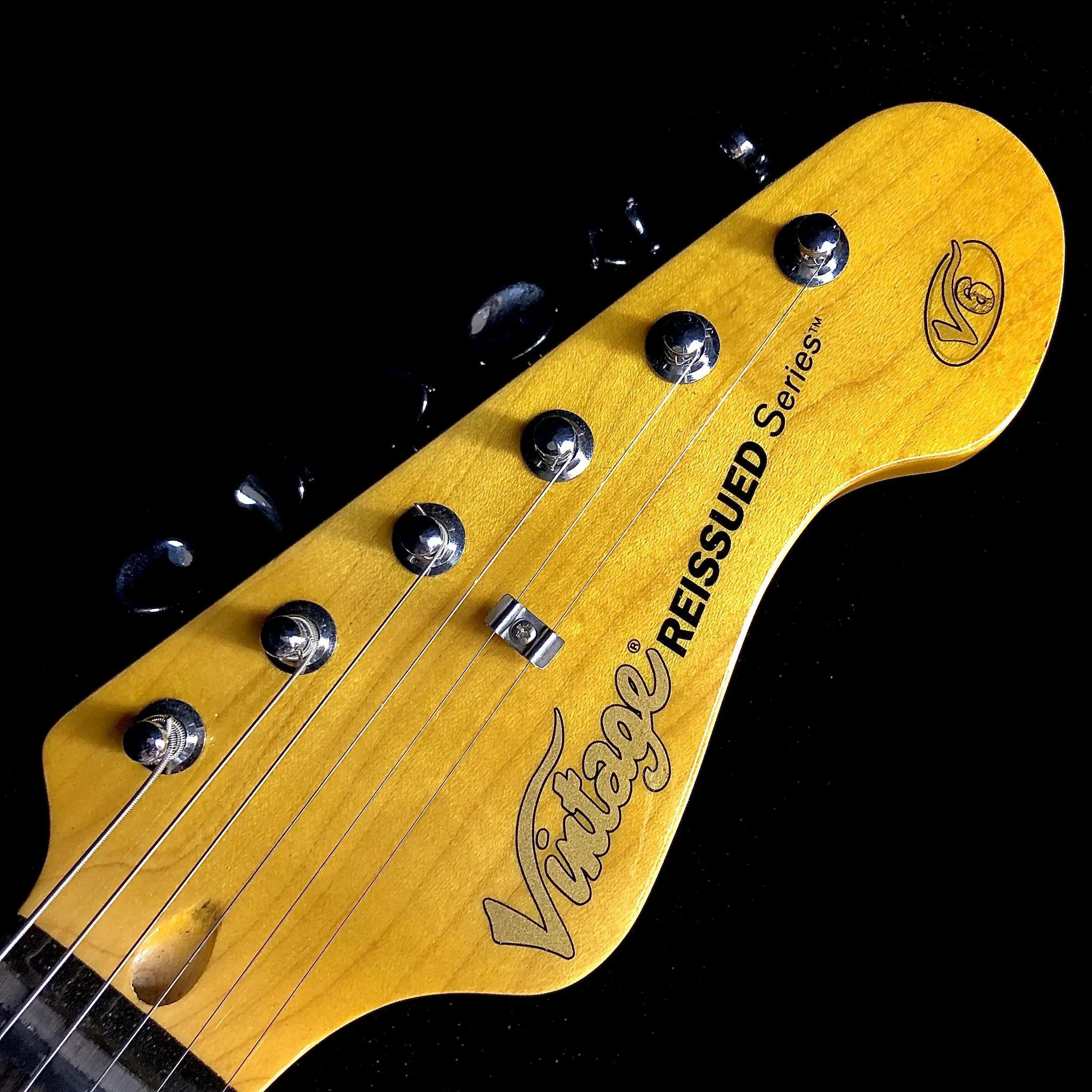 Vintage® V6SSB 'Sunset Sunburst' Chrome Hardware